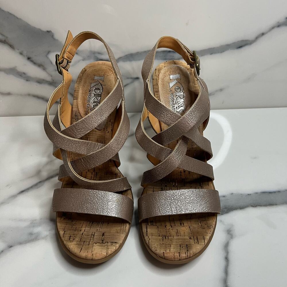 Korks Kork-Ease Wms Gold Metallic Leather Cork Sole Platform Nedra Sandals Sz 8 - Picture 2 of 7